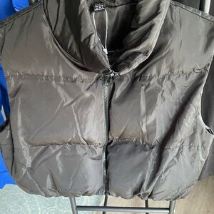 SHEIN Charcoal Puffer Vest